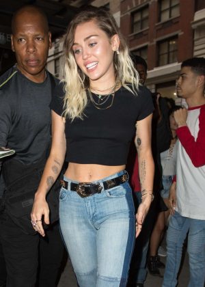 Miley Cyrus heading to dinner in New York City